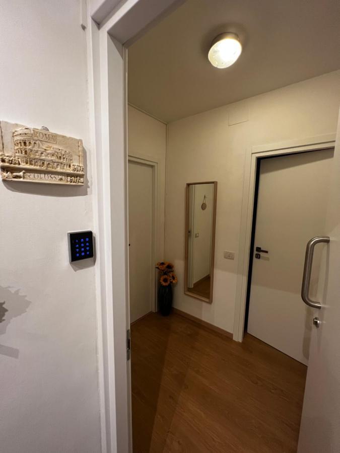 Roma Vatican'S Room Extérieur photo